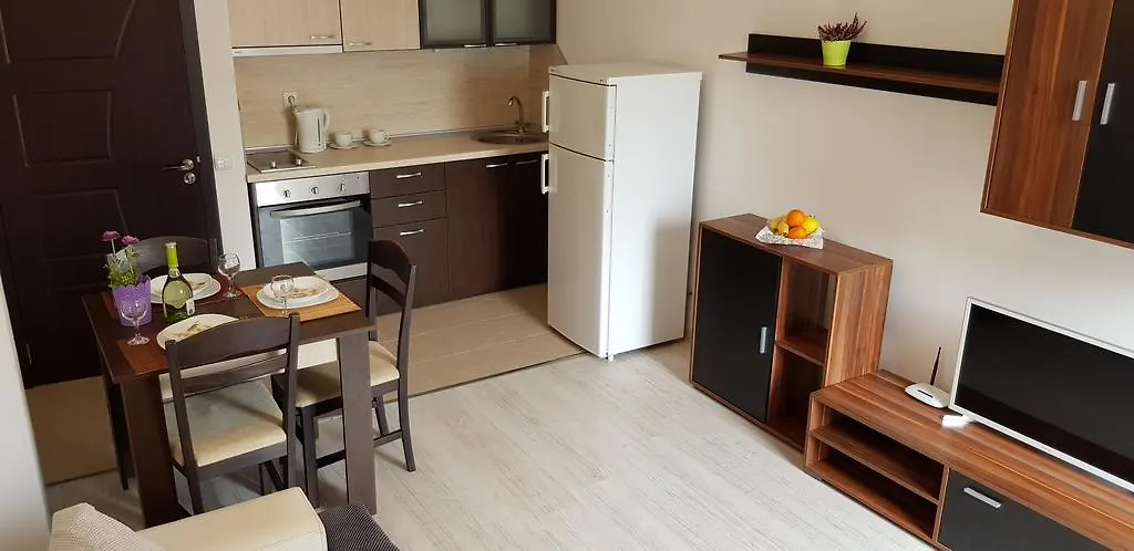 Family Aparthotel Vintegra Apartment
